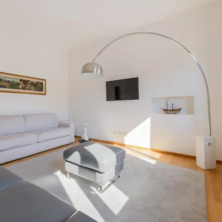 Residenza Simeon Grande - Luxurious Modern Venedig