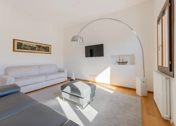 Residenza Simeon Grande - Luxurious Modern Venise