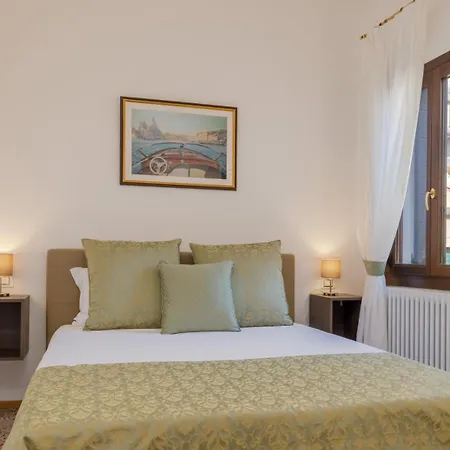 Residenza Simeon Grande - Luxurious Modern البندقية
